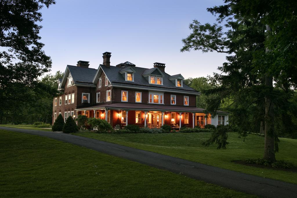 Cameron Estate Inn Mount Joy Room photo
